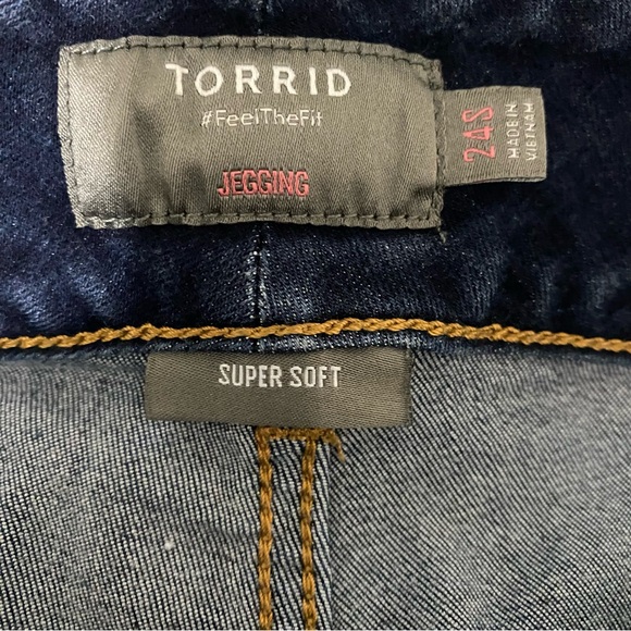 Torrid Jegging Jeans Womens 24 3 Button Comfort - Picture 6 of 8